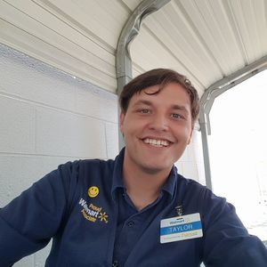 Meet your Posher, Taylor